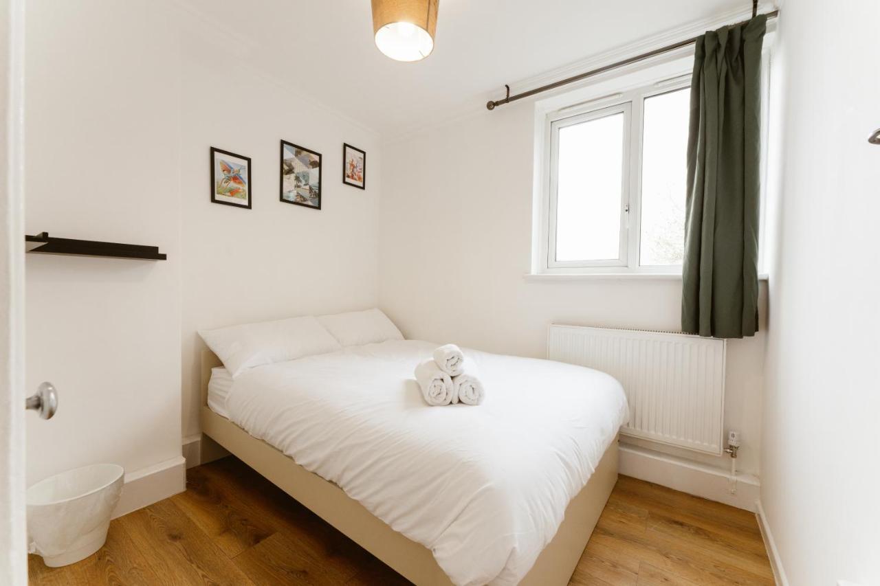 Wesferry Beds To Stay London Exterior photo